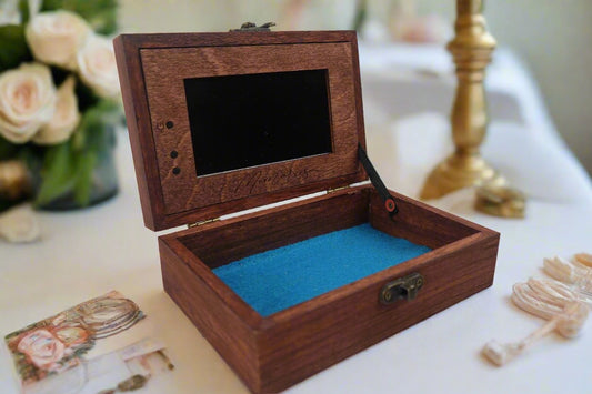 LCD Memory Box