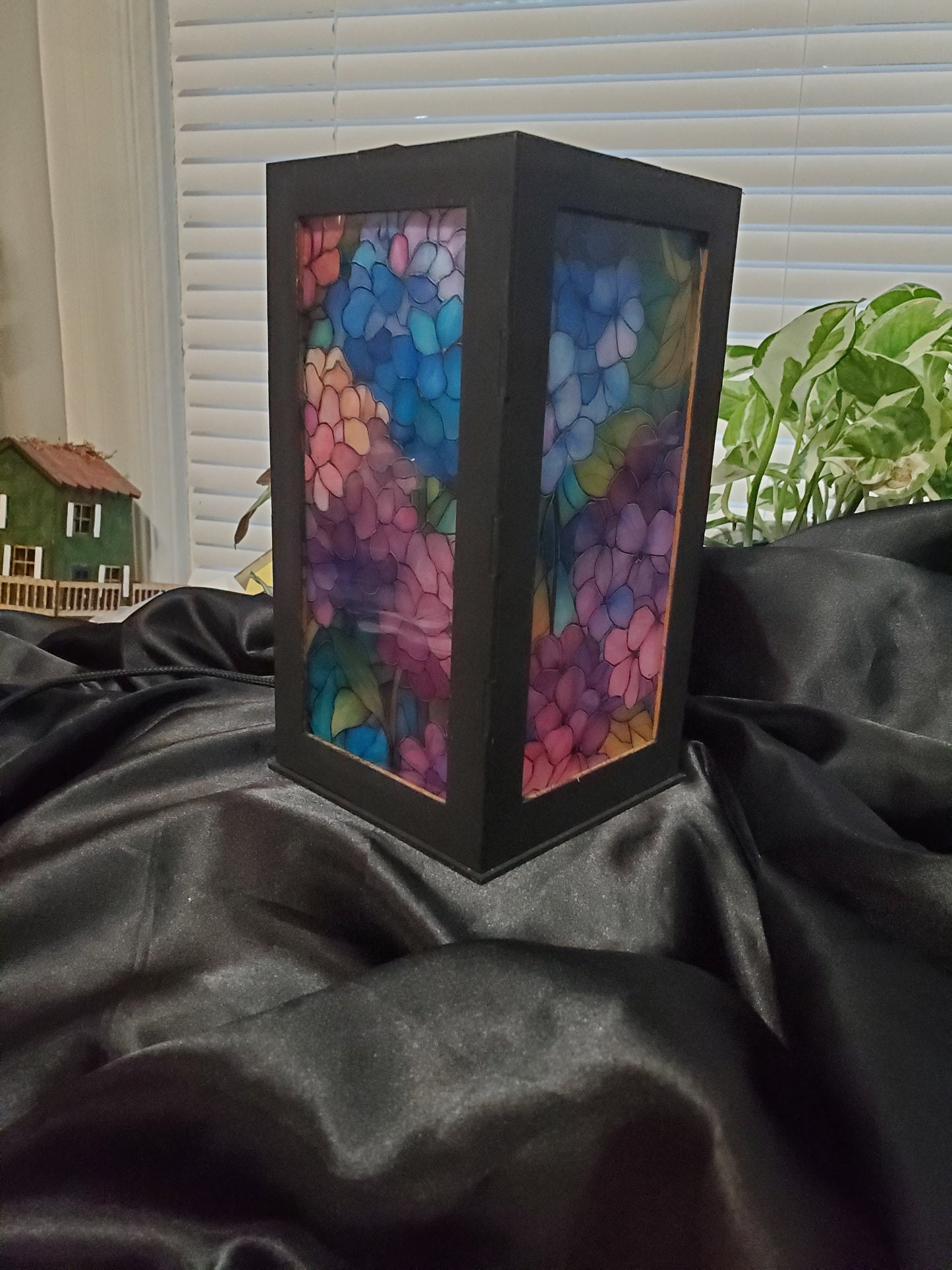 LED Lit Hydrangea Art Lantern